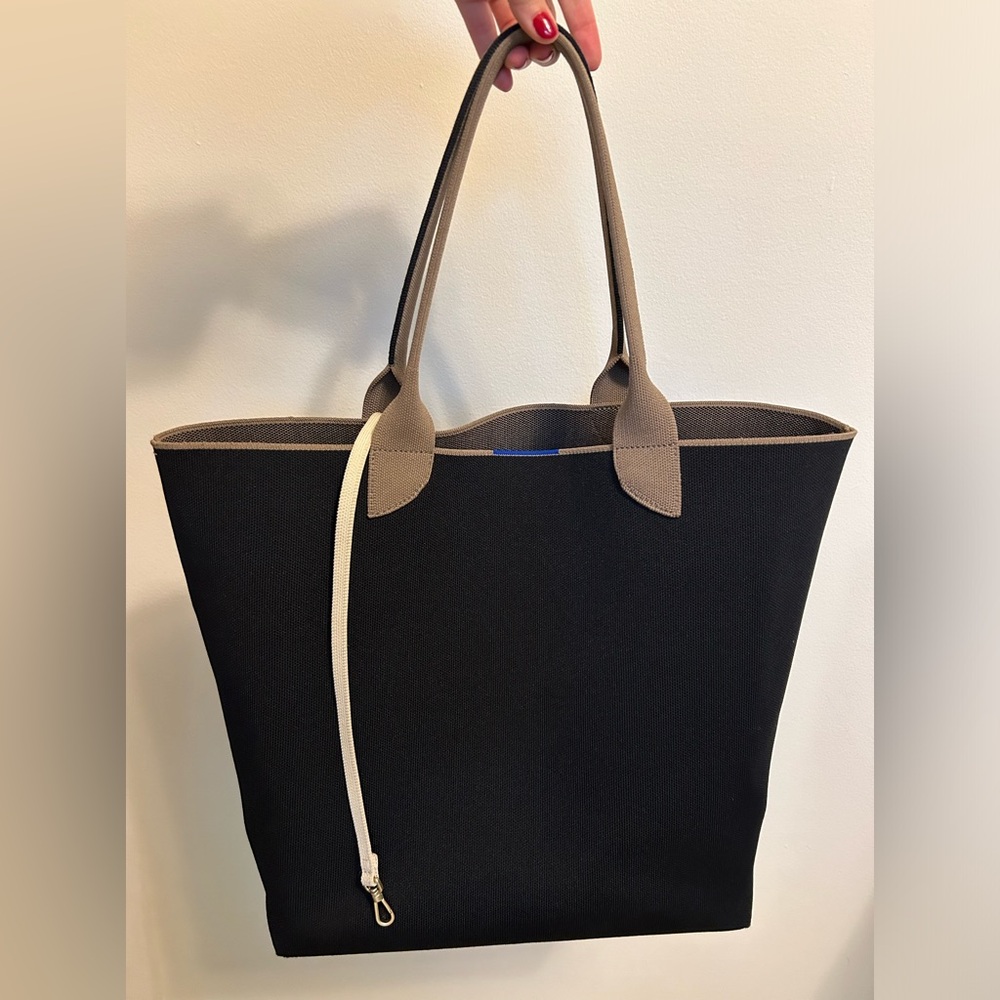 Rothy’s Light Weight Tote